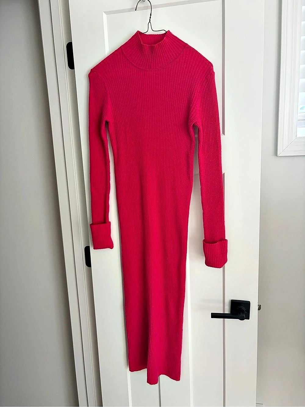 Steve Madden Ribbed Maxi Dress in Pink Size Small Like New